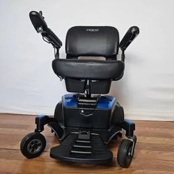 Pride Go Chair