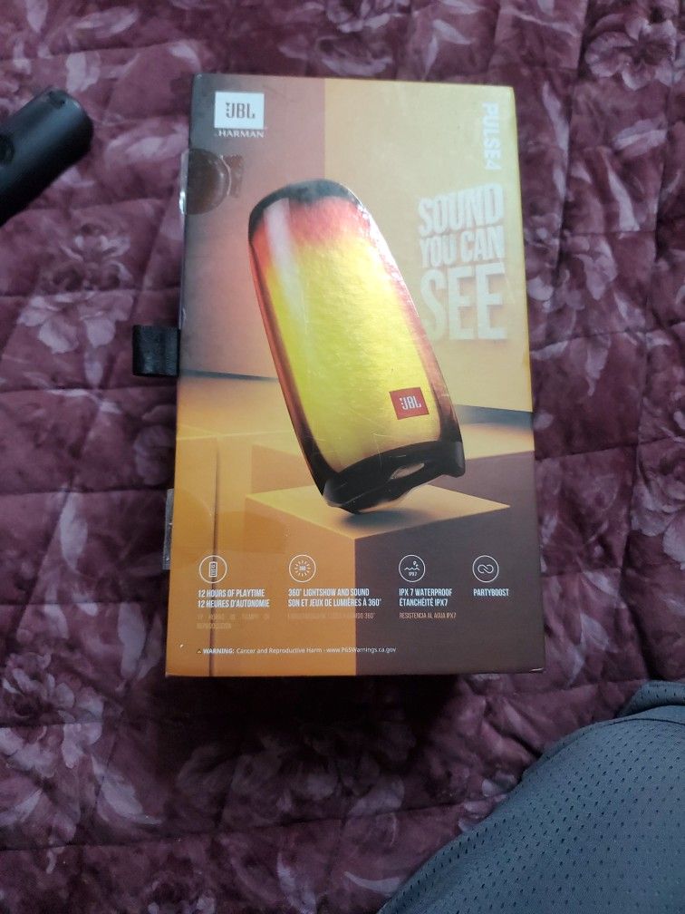 JBL Pulse 4. New 