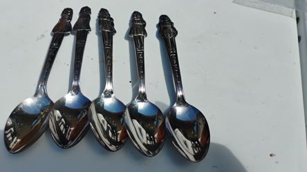 Carlton SilverPlate Dionne Quintuplets 5pc Spoons Girls
