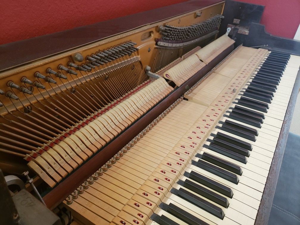 Piano sale cheap!