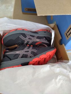 Brand New in Box Asics Women's Size 9.5 Wide Sneakers
