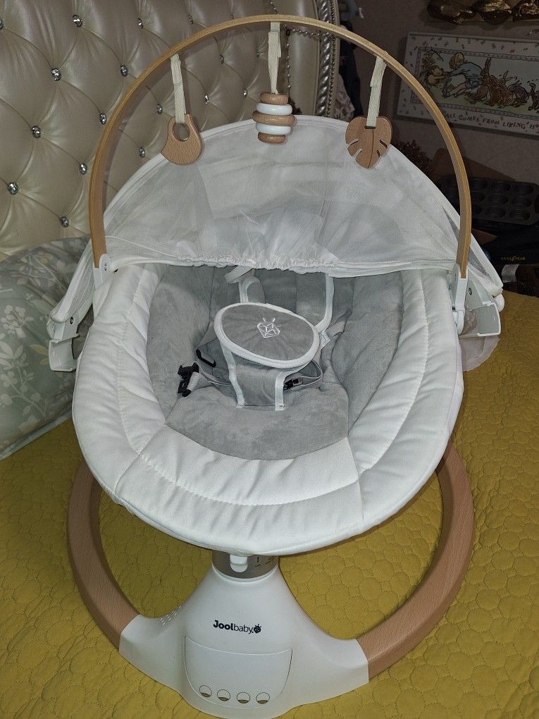 Jool Baby Nova Bluetooth Swing