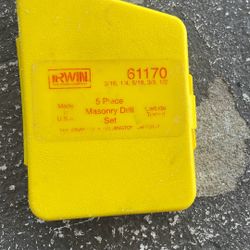 Masonry drill set