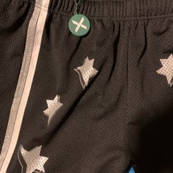 Supreme Basketball short