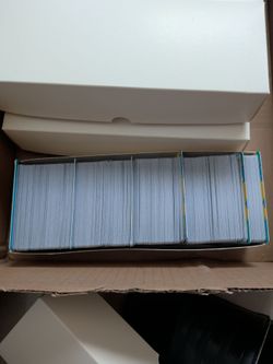 Random bulk Pokemon cards