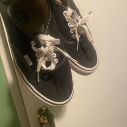 Men’s Size 6.5 Vans Black / White