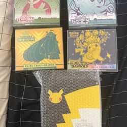 Pokemon Center Elite Trainer Boxes (ETB)