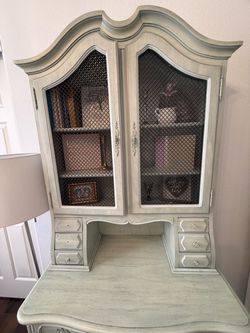 French Provincial Desk with Hutch