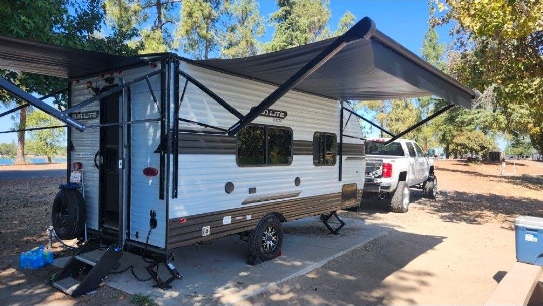 2022 Sunset Park Sun Lite 18tb 