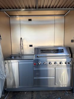 Outdoor BBQ Kitchen – Stainless Steel Grill, Sink & Fold-Up Enclosure – 7 FT