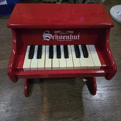 Schoenhut Kids 18 Key Piano