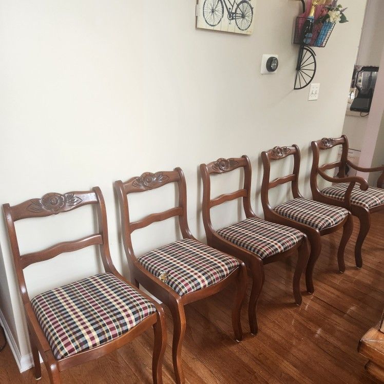 5 Dining Chairs
