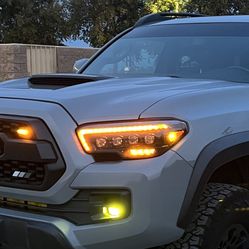 16-23 tacoma trd  headlights