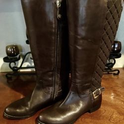 Leather Boots Size 7 Woman’s 