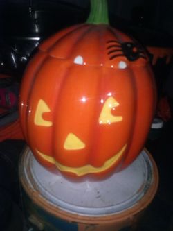 Halloween lot 1$ Each or 8$
