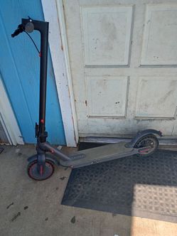 Flypkin electric scooter 350w (jailbroken) hmu more info