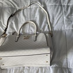 Nine West Double Zippered Shoulder bag/Purse/Handbag White