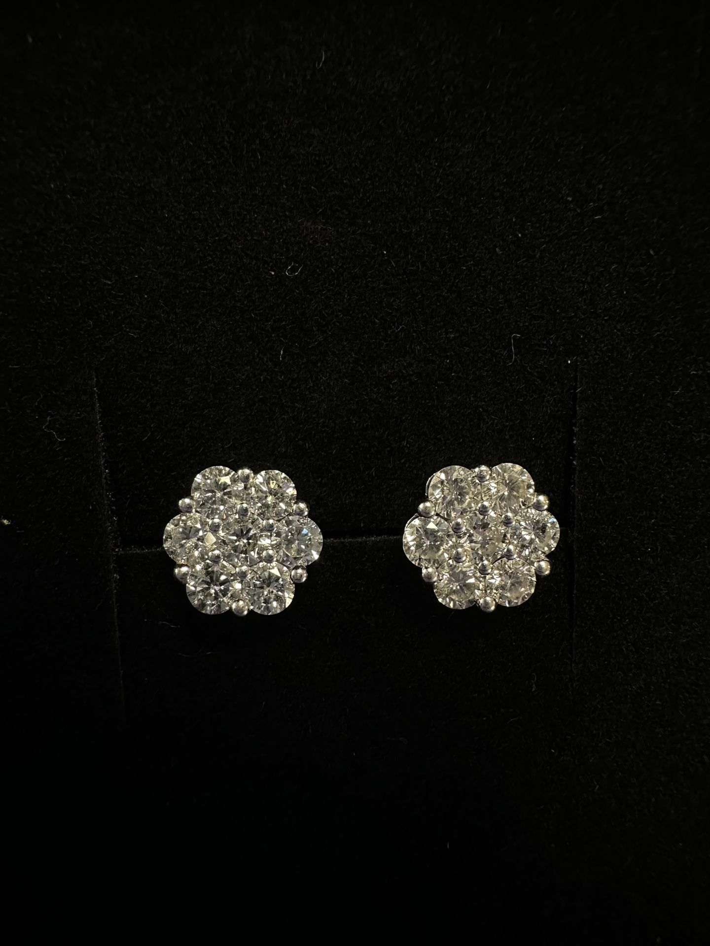 10k Diamond Earrings 