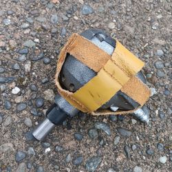 Senco  A20 Pumatic Palm Nailer Almostnew Condotion. Four pick up fremont sea. No ball offers please. No trades
