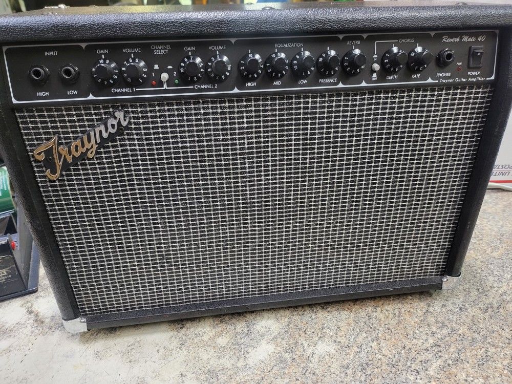 Traynor reverb mate 40 guitar amp combo ( colorado springs )