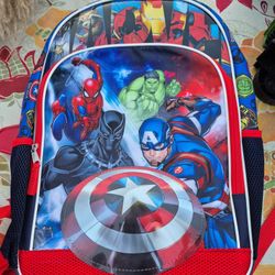 New AVENGERS backpack 18"