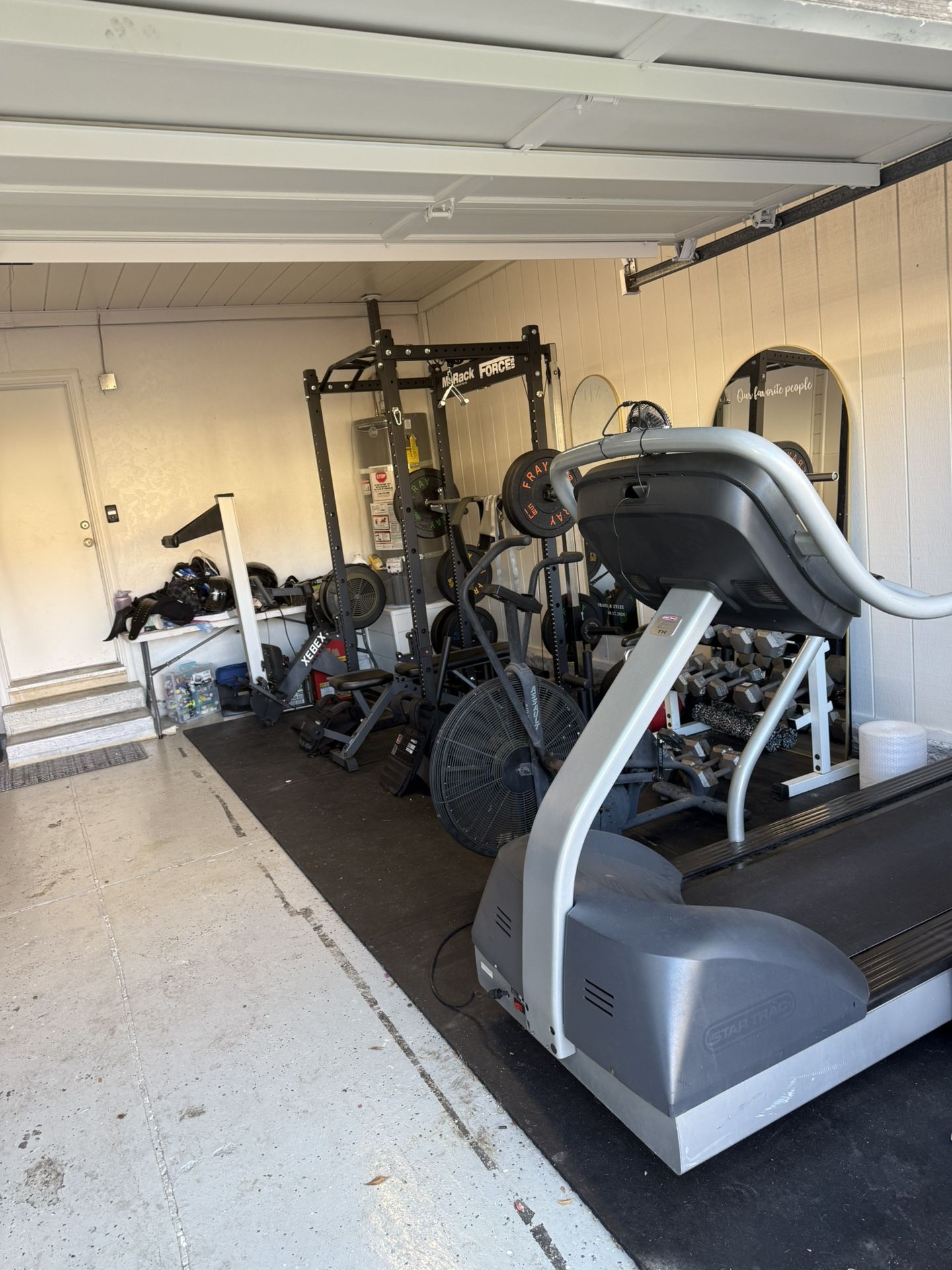 Gym Equipment 