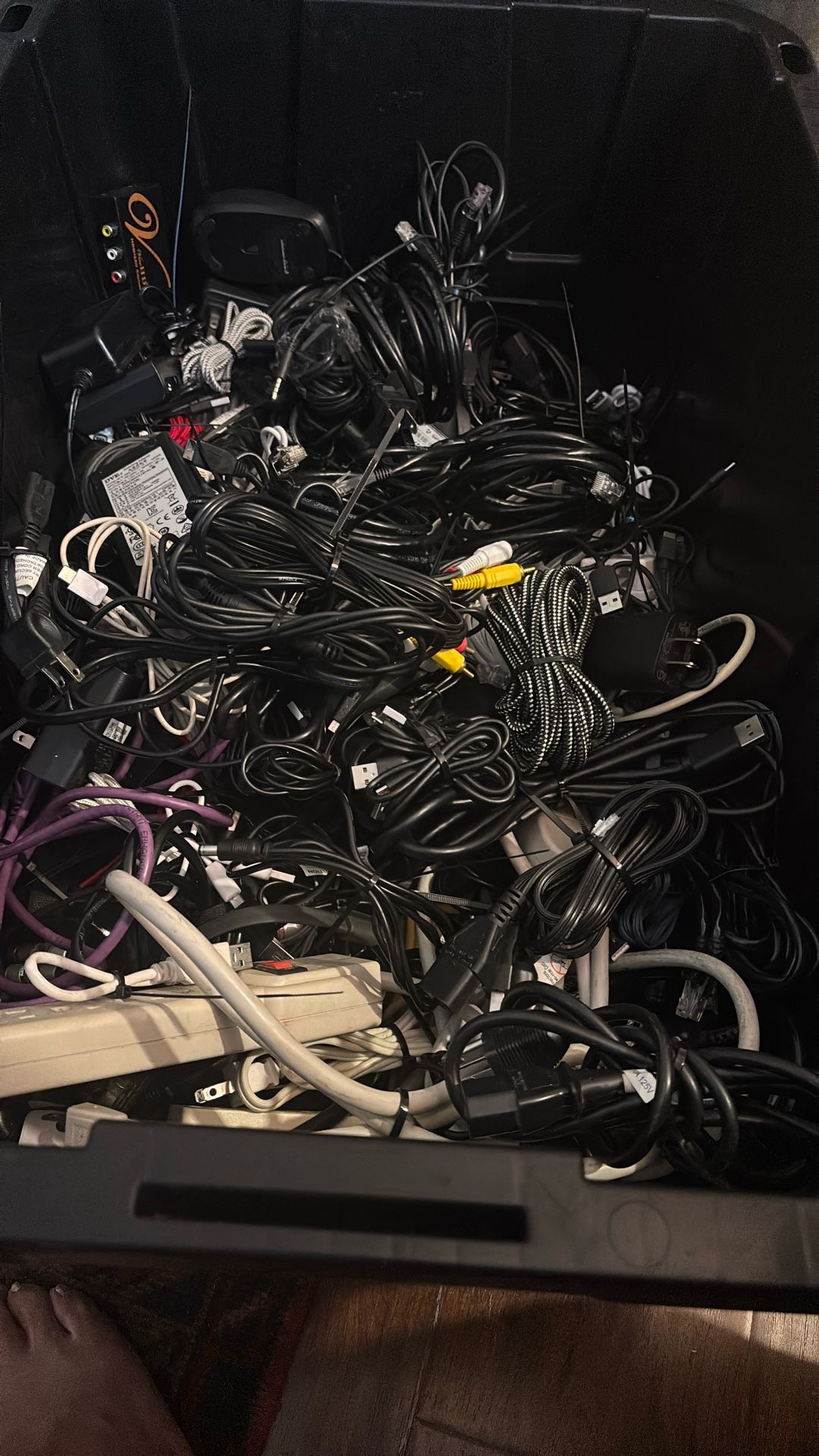 Huge Box of 100+ Cables – HDMI, USB, Ethernet, Power & More – Priced to Go!