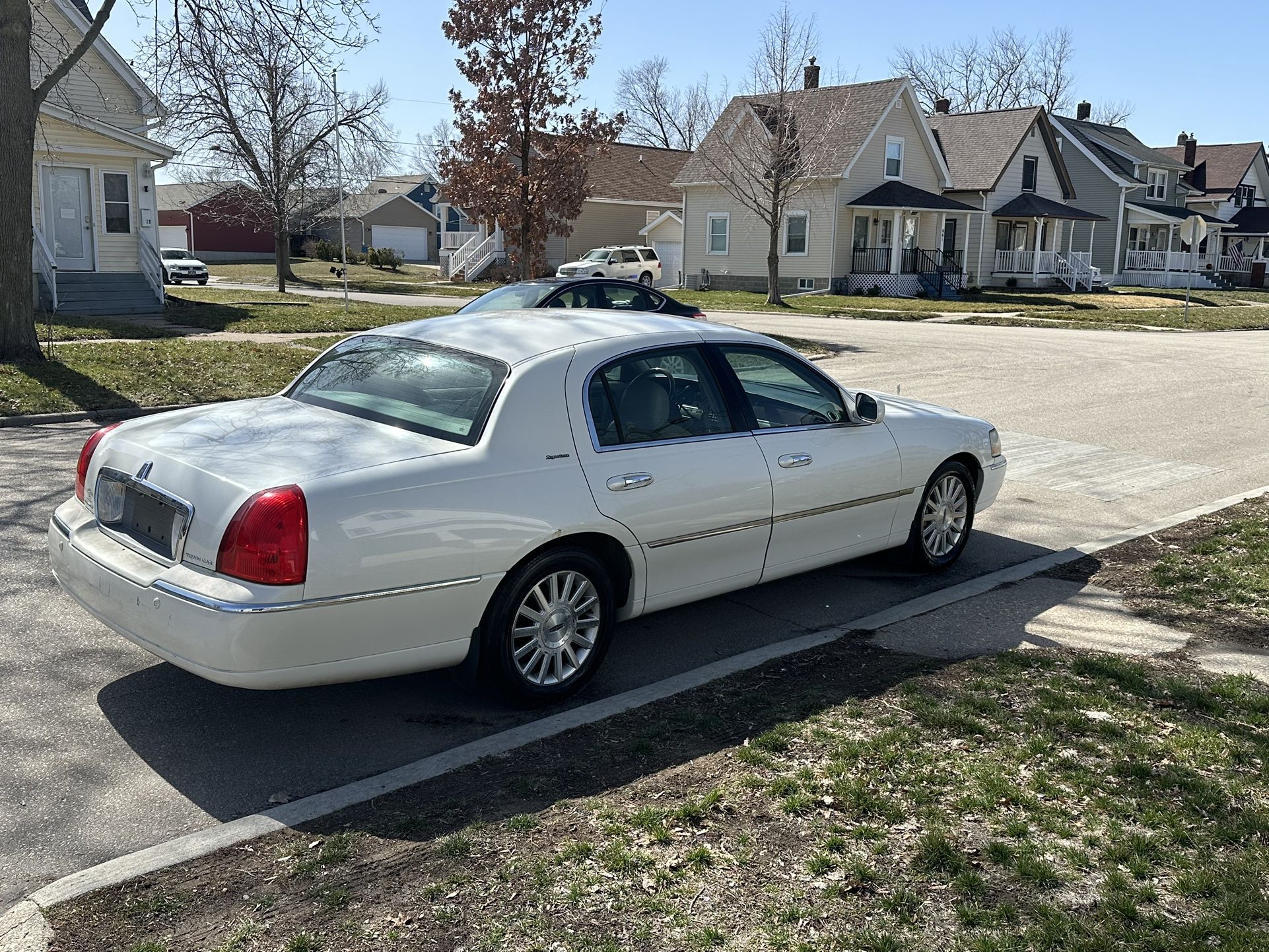 2003 Lincoln Town Car
