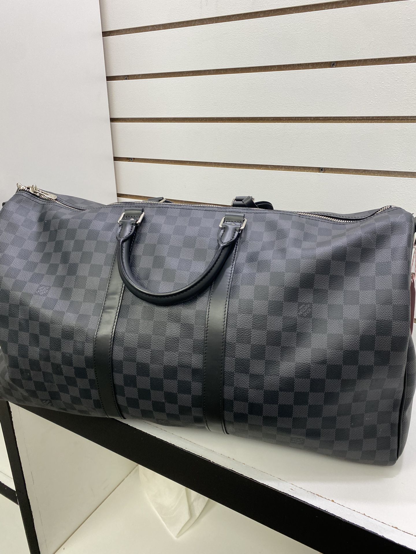 LV Duffle Bag 
