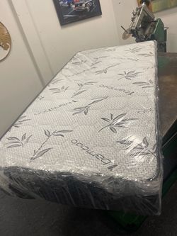 Twin mattress