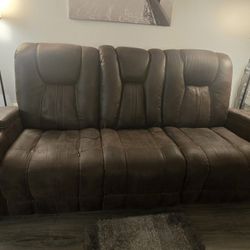 Dual Reclining Couch 