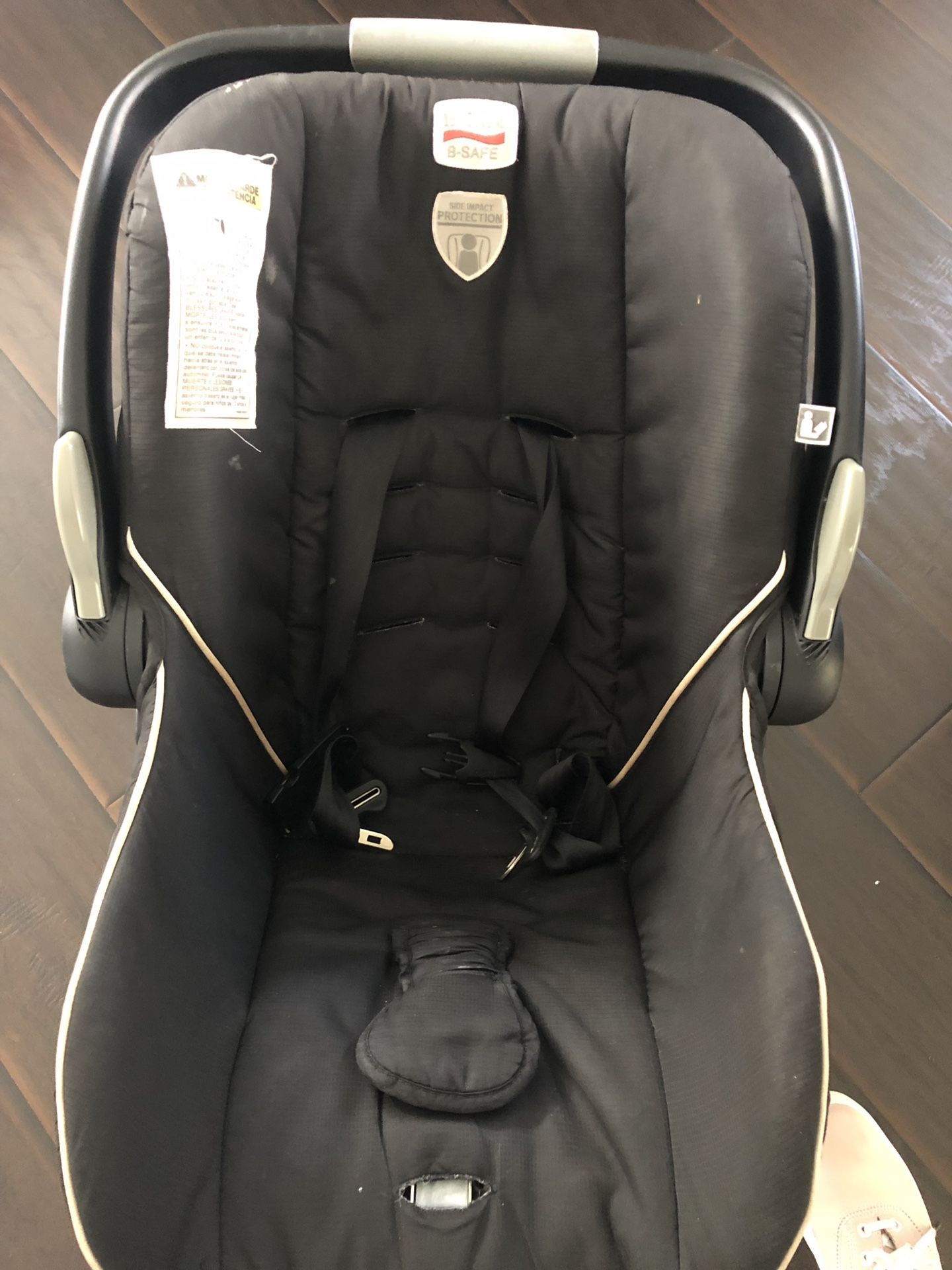 Britax car seat - Black used