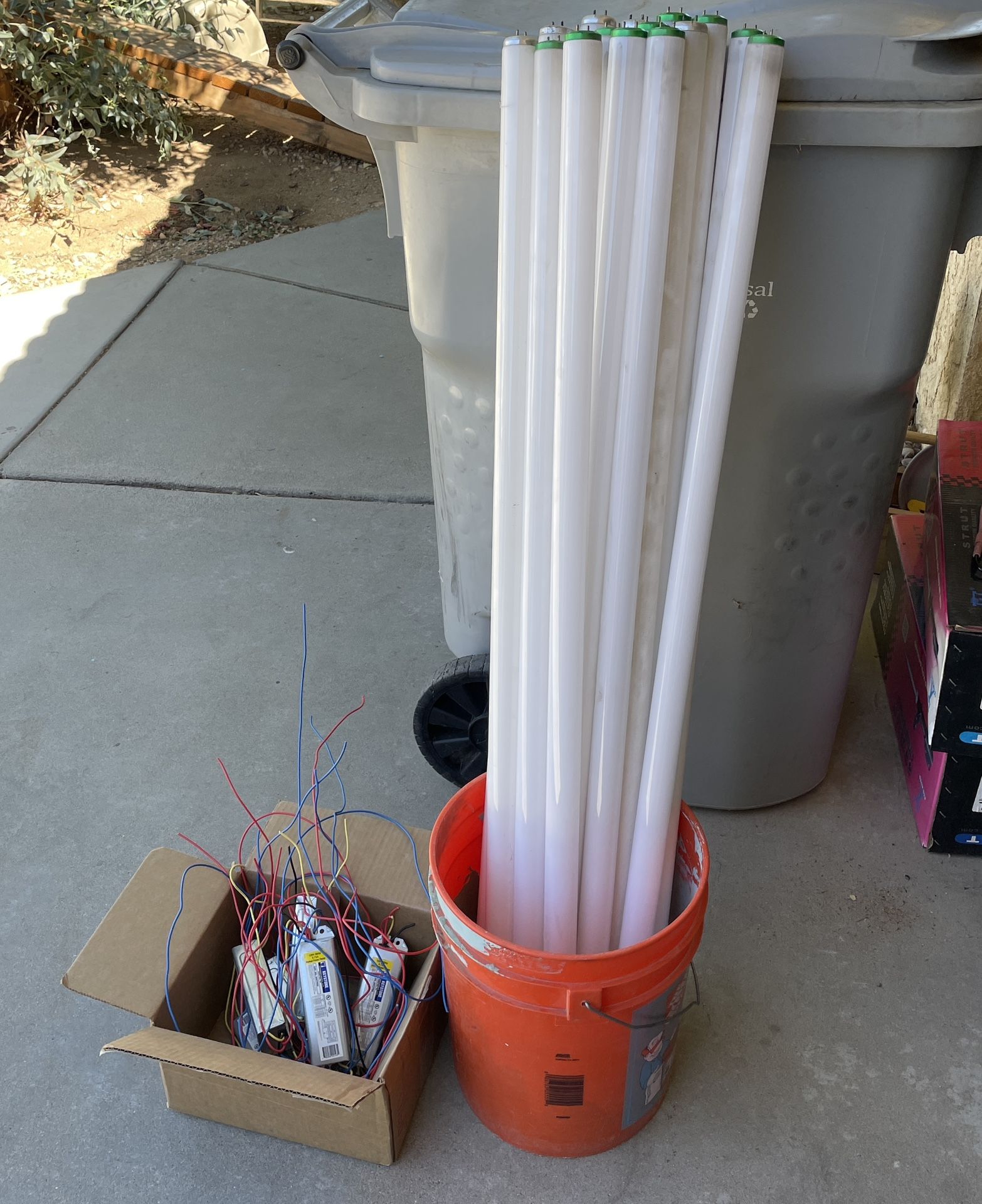 Lot of 4 ft Fluorescent Tube Lights and Ballasts