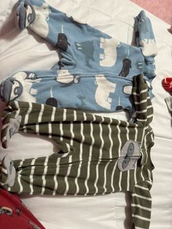 2 Newborn Warm Onesizes 