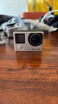 Go Pro Hero 4 With Accessories