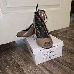 Women's Steve Madden Heels 8½