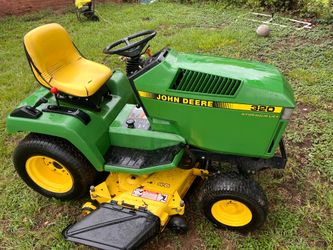 320 John Deere Lawn Tractor