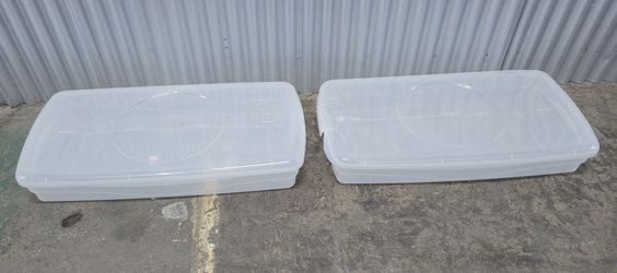 2 Clear Plastic Underbed Storage Bins with Lids