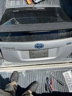 Toyota Prius Rear Lift Gate