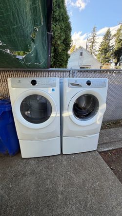 Electrolux Front-Load Washer and Dryer Set🔥💦