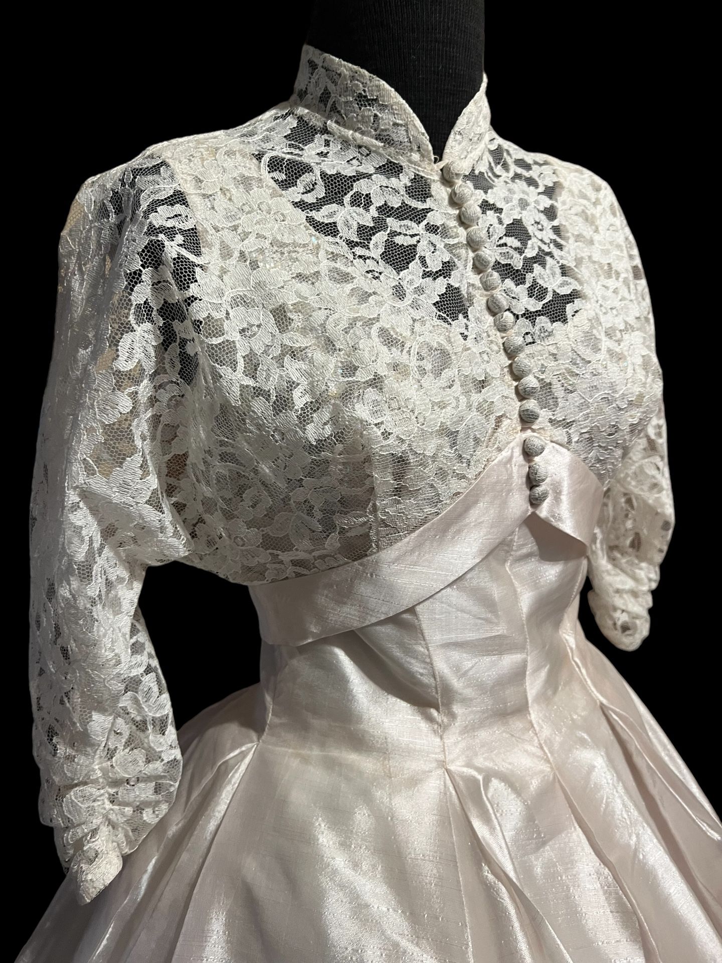 Pristine 1950's Cupcake Dupion Silk Wedding Dress W Lace Jacket 