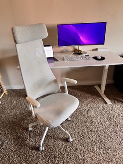 Ergonomic Computer chair