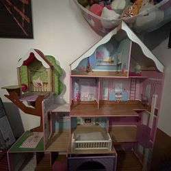 Doll House