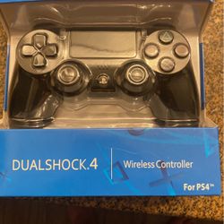 PS4 Controller new 
