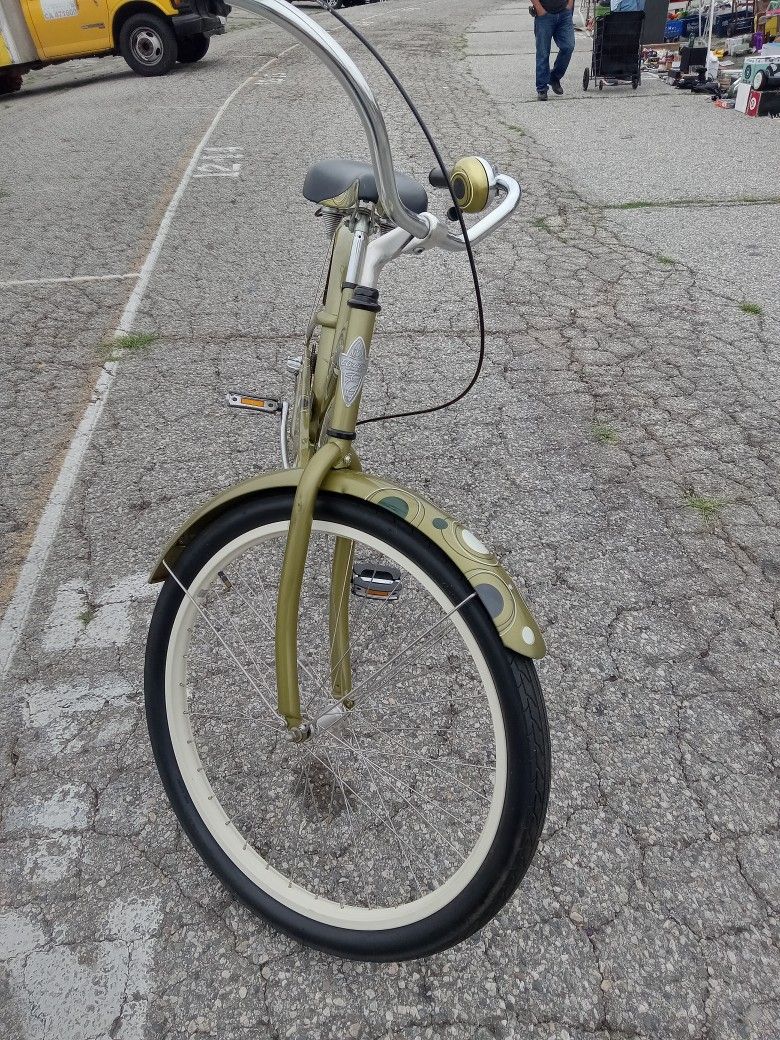 Beach Cruiser Bike