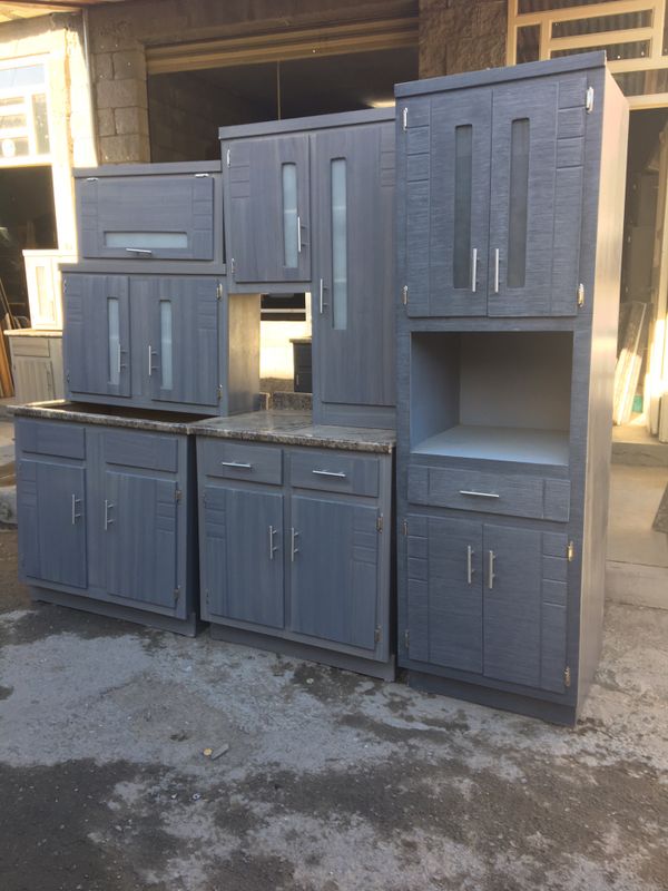 Gabinetes de cocina nuevos 6 piesas incluyen pantry 9.10 pies de largo