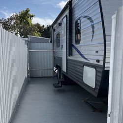 Renta RV 28 ft 