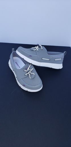Speedo 8 gray