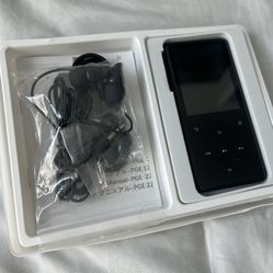 Black 64GB mp3 music Player with all accessories