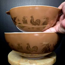 Vintage 1960's Pyrex (442,444) Cinderella Mixing bowls featuring the Early American" Pattern Set of 2